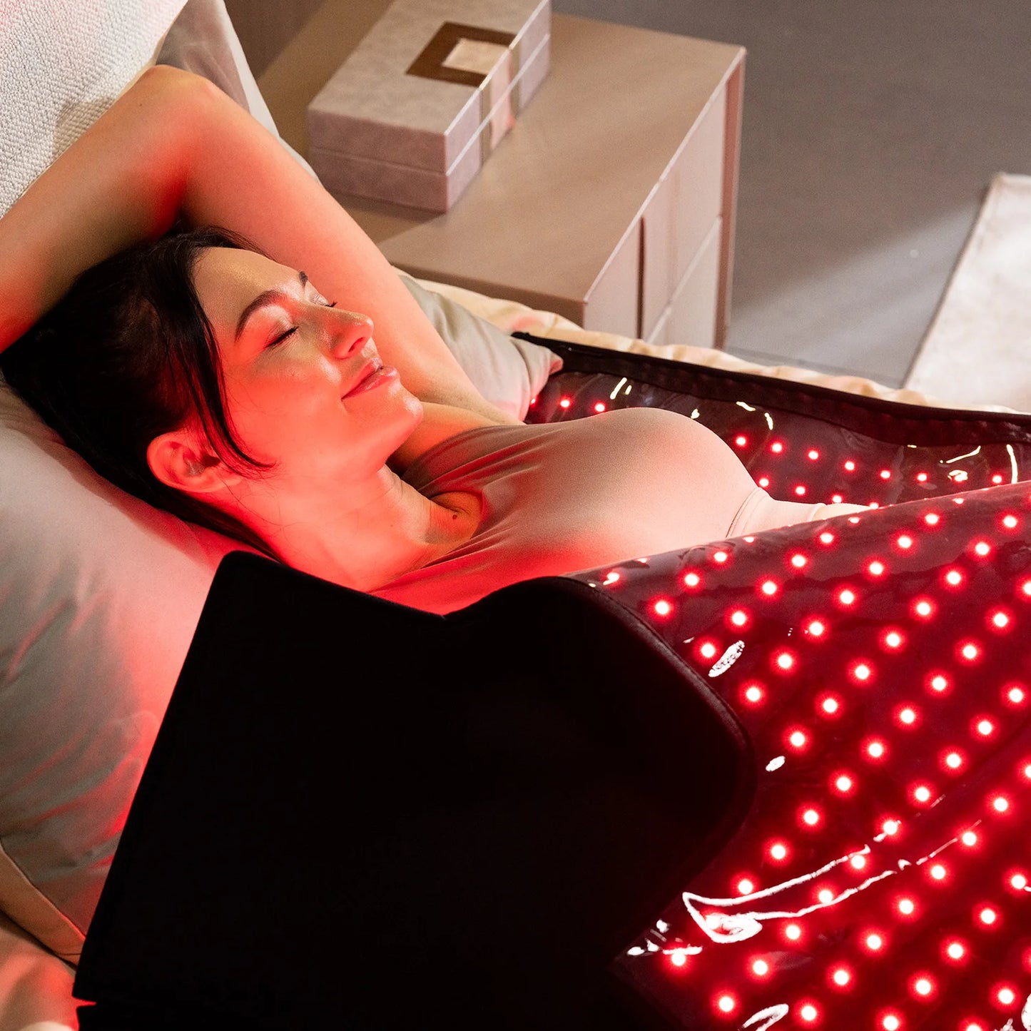 Omni Glow Red and Infrared Light Therapy Bag